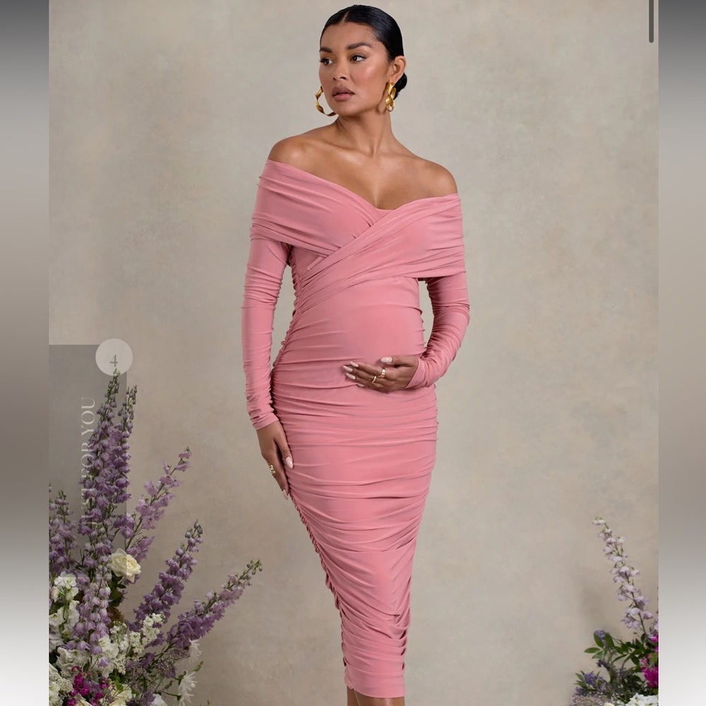 Club L London Pink Ruched Off-Shoulder Dress